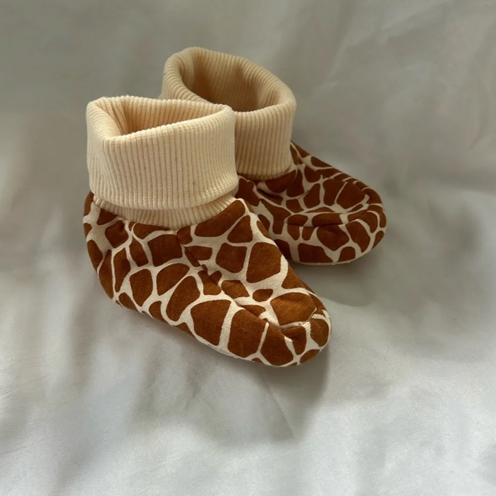 Old Navy Animal-Print Bootie Slippers 6-12M